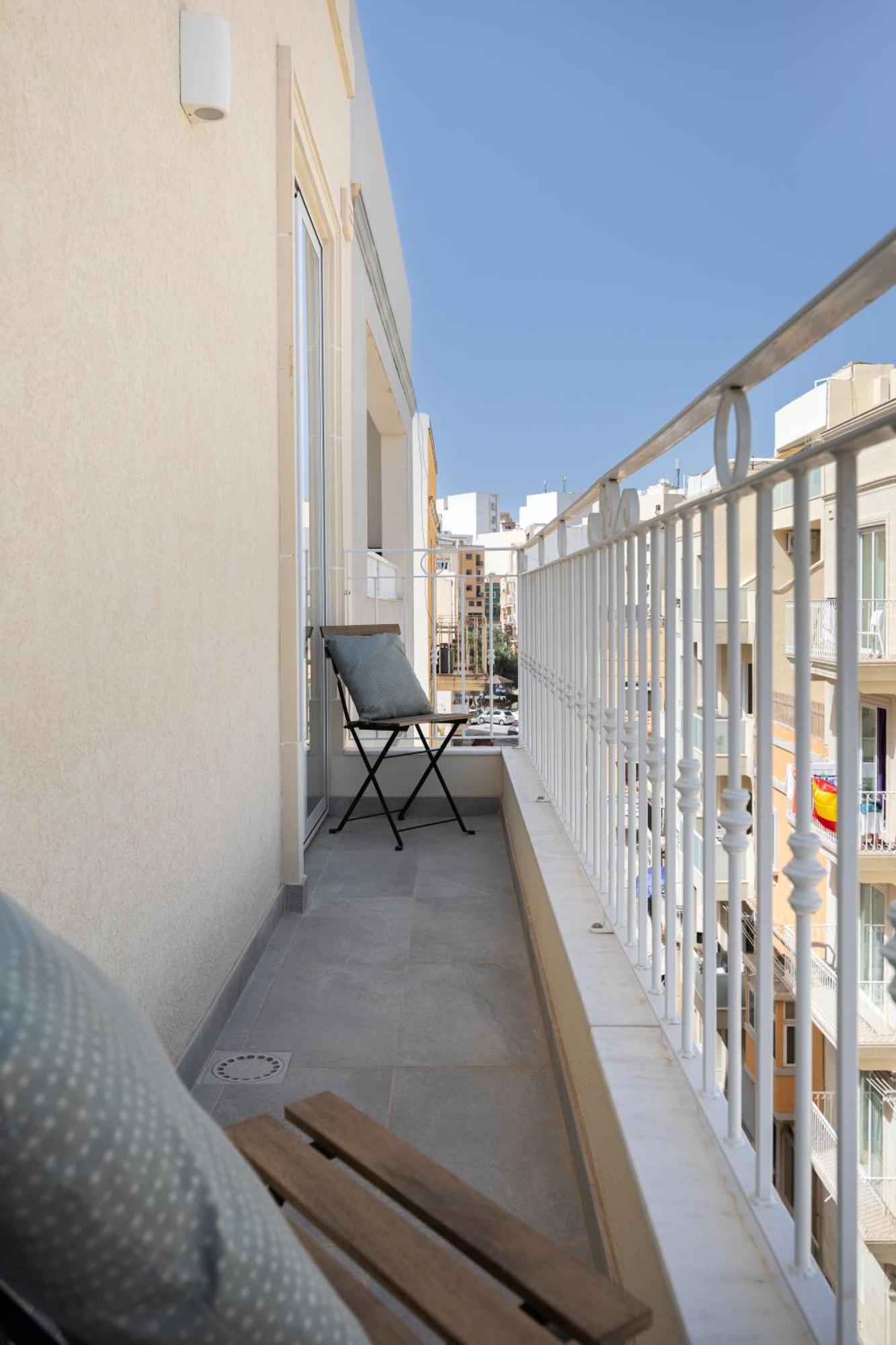 Edka Suites - Modern Sunlit 2Bd Apartments With Balconies - Close To Sliema Promenade, St Julian'S & St Georges Bay Gzira Eksteriør billede