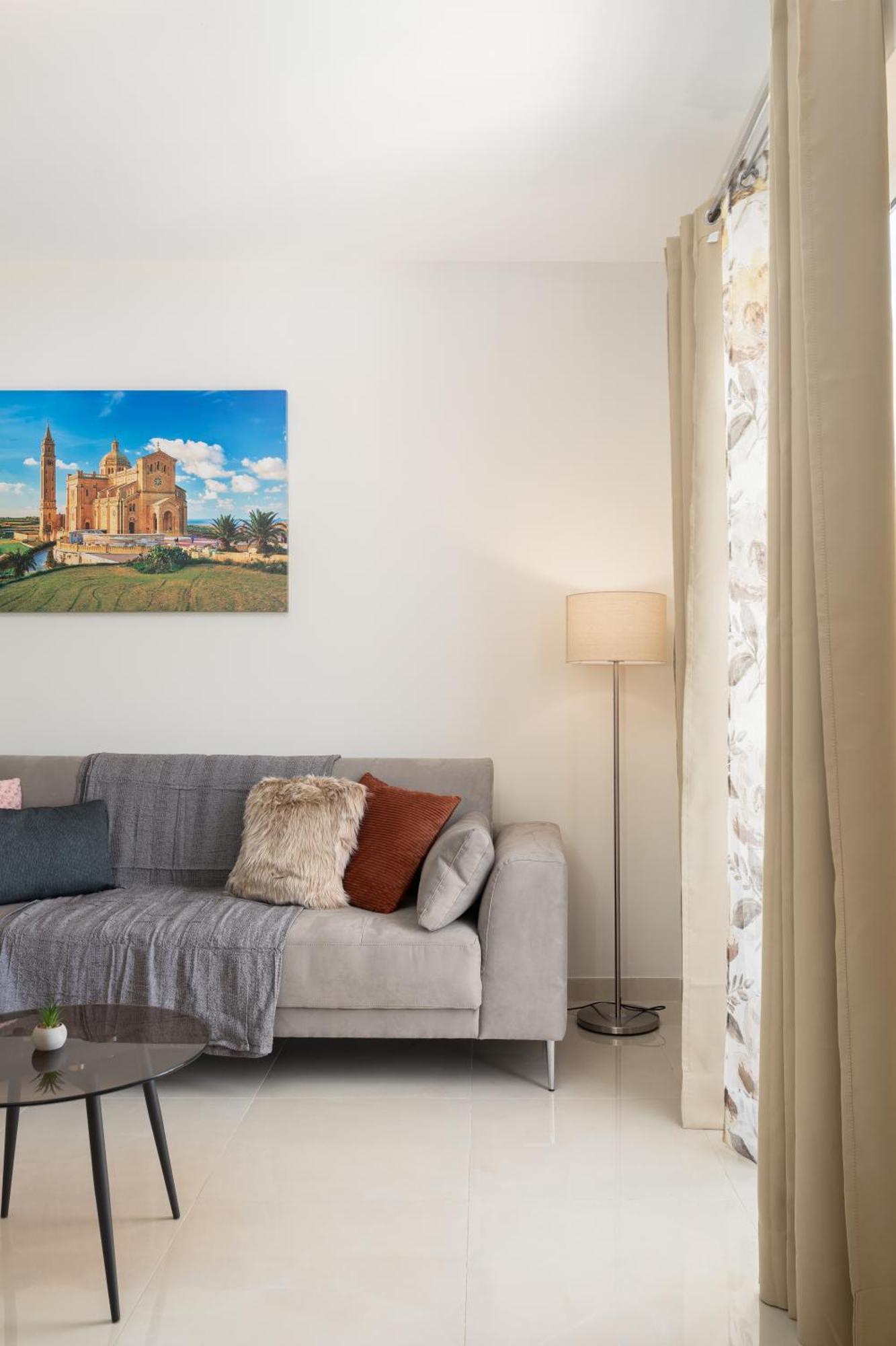 Edka Suites - Modern Sunlit 2Bd Apartments With Balconies - Close To Sliema Promenade, St Julian'S & St Georges Bay Gzira Eksteriør billede