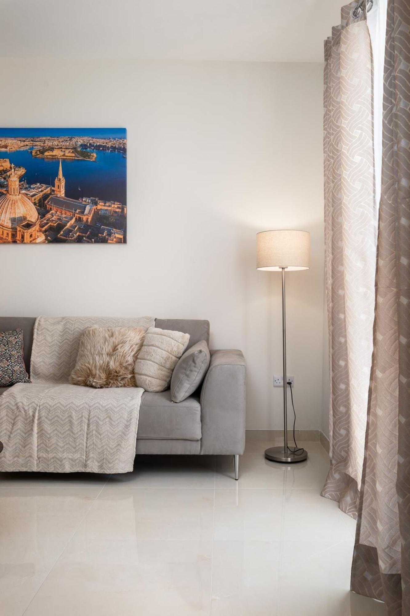 Edka Suites - Modern Sunlit 2Bd Apartments With Balconies - Close To Sliema Promenade, St Julian'S & St Georges Bay Gzira Eksteriør billede