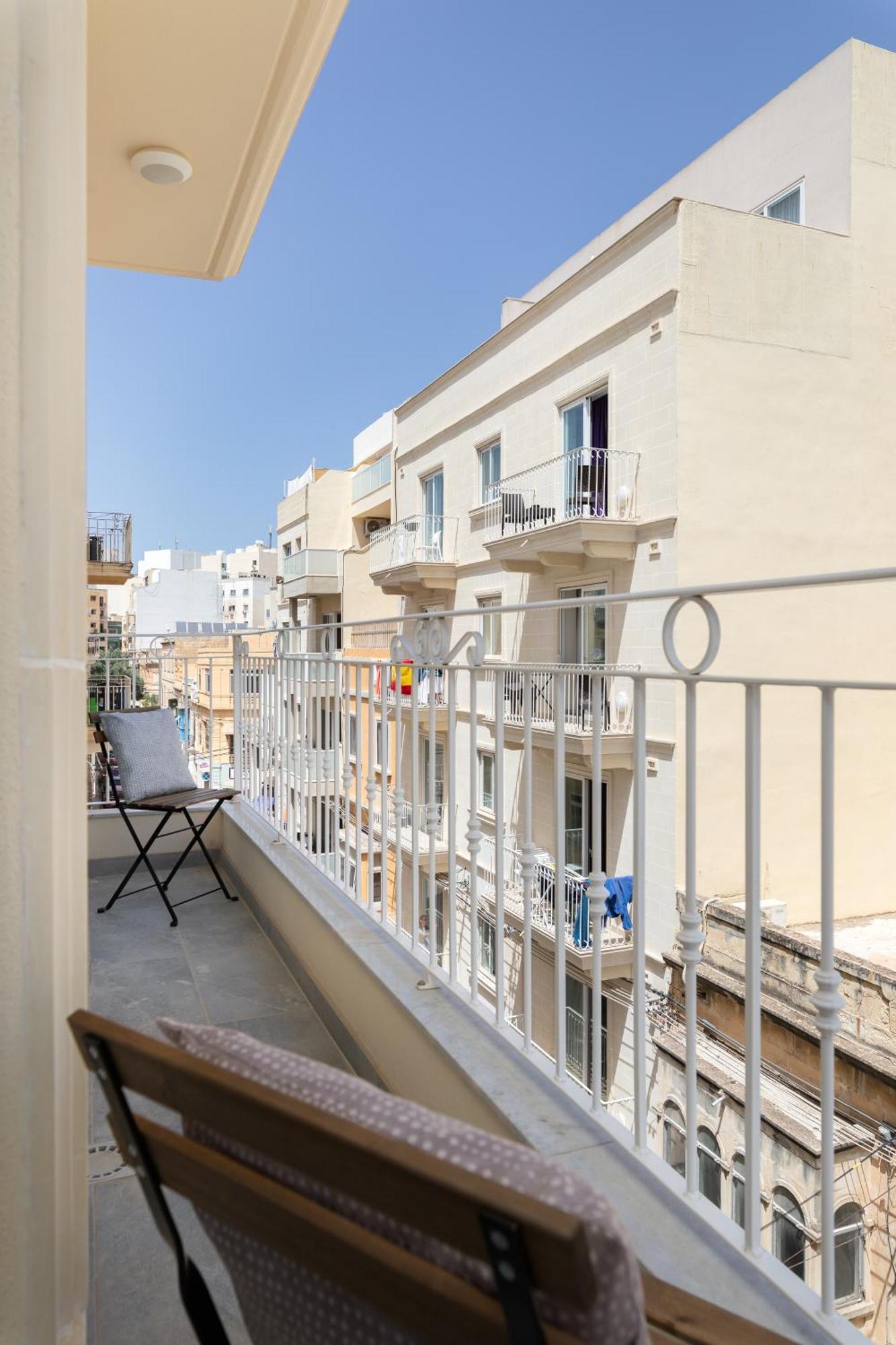 Edka Suites - Modern Sunlit 2Bd Apartments With Balconies - Close To Sliema Promenade, St Julian'S & St Georges Bay Gzira Eksteriør billede